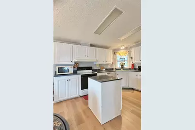51 Pindo Palm Street E, Largo, FL 33770 - Photo 11