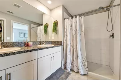 9742 Lemon Drop Loop, Sun City Center, FL 33573 - Photo 21