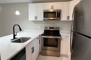 39132 County Road 54, Zephyrhills, FL 33542 - Photo 3