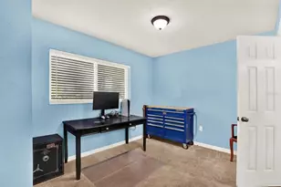 7395 18th St N, Saint Petersburg, FL 33702 - Photo 21