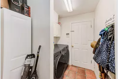 757 Bayshore Dr, Tarpon Springs, FL 34689 - Photo 21