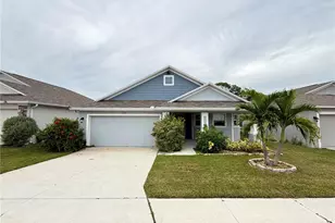 329 Burrowing Owl Ln, Winter Haven, FL 33880 - Photo 1