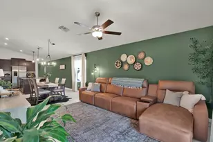 5538 Blue Azure Dr, Wimauma, FL 33598 - Photo 5