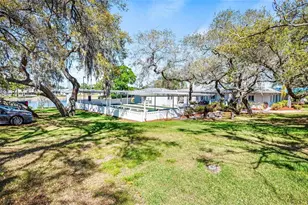 7 Mountain Laurel Dr, Palm Harbor, FL 34684 - Photo 29