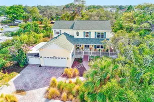 757 Bayshore Dr, Tarpon Springs, FL 34689 - Photo 1