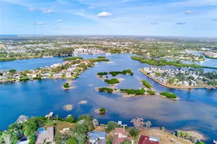 757 Bayshore Dr, Tarpon Springs, FL 34689 - Photo 65