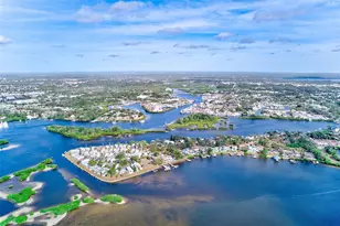 757 Bayshore Dr, Tarpon Springs, FL 34689 - Photo 67