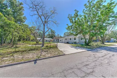 2002 E Hanna Avenue, Tampa, FL 33610 - Photo 47