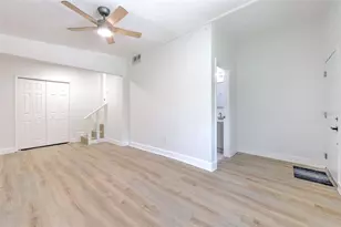 2002 E Hanna Ave, Tampa, FL 33610 - Photo 15