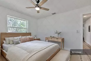 2002 E Hanna Ave, Tampa, FL 33610 - Photo 7