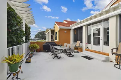 21 Crescent Place S, Saint Petersburg, FL 33711 - Photo 41