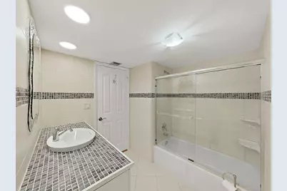 700 Starkey Road #511, Largo, FL 33771 - Photo 19