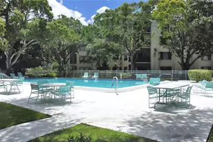 700 Starkey Rd, Largo, FL 33771 - Photo 27