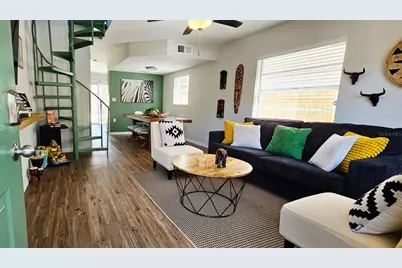 10213 N Ojus Drive, Tampa, FL 33617 - Photo 3