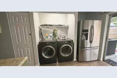 10213 N Ojus Drive, Tampa, FL 33617 - Photo 11