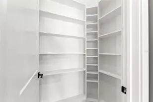 3817 W San Nicholas St, Tampa, FL 33629 - Photo 25