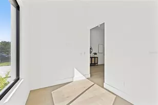 3817 W San Nicholas St, Tampa, FL 33629 - Photo 37