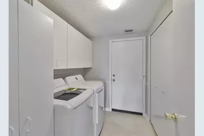 731 Winterbrooke Way, Sun City Center, FL 33573 - Photo 11