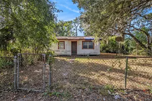 11720 Williams Rd, Thonotosassa, FL 33592 - Photo 5