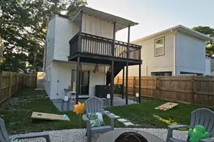 10213 N Ojus Dr, Tampa, FL 33617 - Photo 21