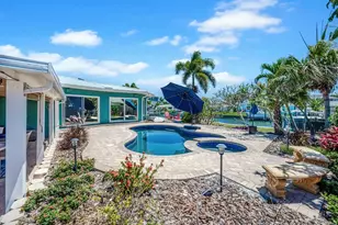510 Lewis Blvd SE, Saint Petersburg, FL 33705 - Photo 25
