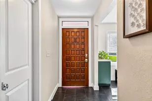 2366 Pembrook Dr, Clearwater, FL 33764 - Photo 5