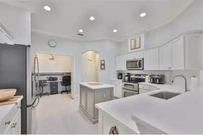 2219 Platinum Drive, Sun City Center, FL 33573 - Photo 9