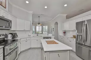 2219 Platinum Dr, Sun City Center, FL 33573 - Photo 33