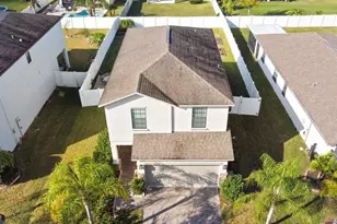 20022 Satin Leaf Ave, Tampa, FL 33647 - Photo 39