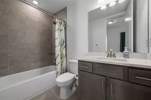 9185 Sanders Tree Loop, Wesley Chapel, FL 33545 - Photo 19