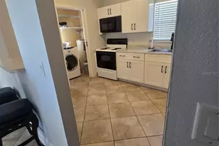 3918 W Robson St, Tampa, FL 33614 - Photo 11