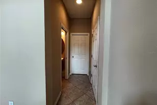 8315 Deerland Bluff Ln, Riverview, FL 33578 - Photo 15