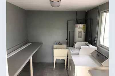 520 70th Street N #4, Saint Petersburg, FL 33710 - Photo 17