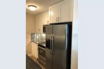 520 70th Street N #4, Saint Petersburg, FL 33710 - Photo 5