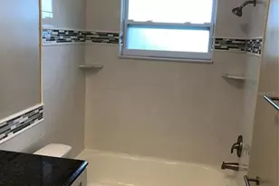 520 70th St N, Saint Petersburg, FL 33710 - Photo 11