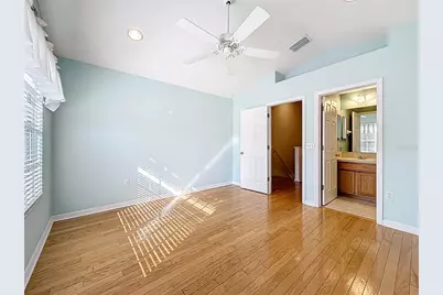 11142 Kapok Grand Circle, Saint Petersburg, FL 33708 - Photo 63