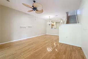 11142 Kapok Grand Cir, Saint Petersburg, FL 33708 - Photo 35