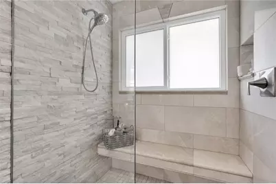 5559 Escondida Boulevard S, Saint Petersburg, FL 33715 - Photo 19