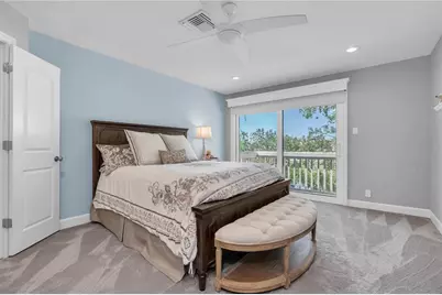 5559 Escondida Boulevard S, Saint Petersburg, FL 33715 - Photo 15