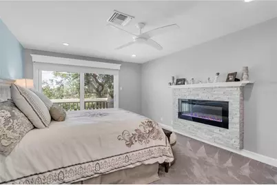 5559 Escondida Boulevard S, Saint Petersburg, FL 33715 - Photo 17