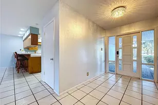 1601 N Riverhills Dr, Temple Terrace, FL 33617 - Photo 17