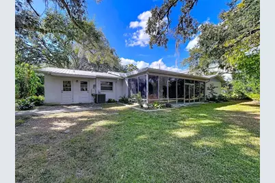 1601 N Riverhills Drive, Temple Terrace, FL 33617 - Photo 9