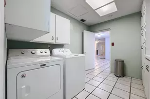 1601 N Riverhills Dr, Temple Terrace, FL 33617 - Photo 63