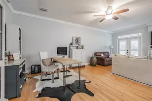 2878 Bayshore Trails Dr, Tampa, FL 33611 - Photo 7