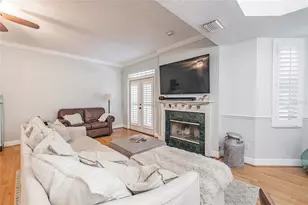 2878 Bayshore Trails Dr, Tampa, FL 33611 - Photo 17