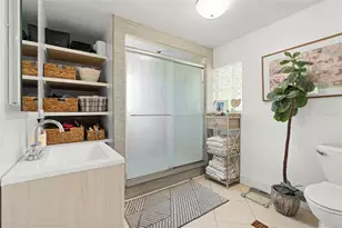 7095 111th St, Seminole, FL 33772 - Photo 17