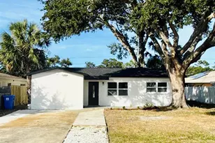 5739 Dartmouth Ave N, Saint Petersburg, FL 33710 - Photo 11