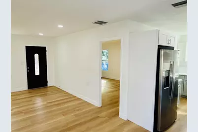 5739 Dartmouth Avenue N, Saint Petersburg, FL 33710 - Photo 35