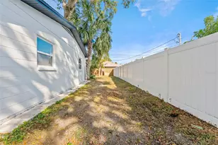 5739 Dartmouth Ave N, Saint Petersburg, FL 33710 - Photo 27