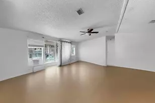 601 8th Ct SE, Ruskin, FL 33570 - Photo 17